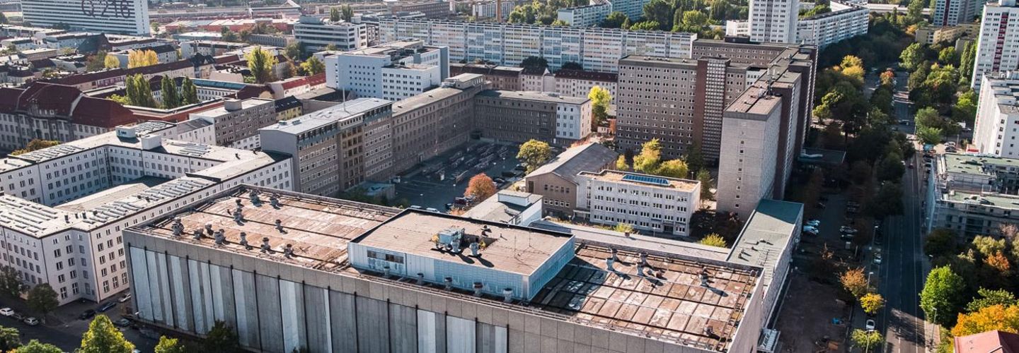 Die Stasi-zentrale. Campus für Demokratie von oben